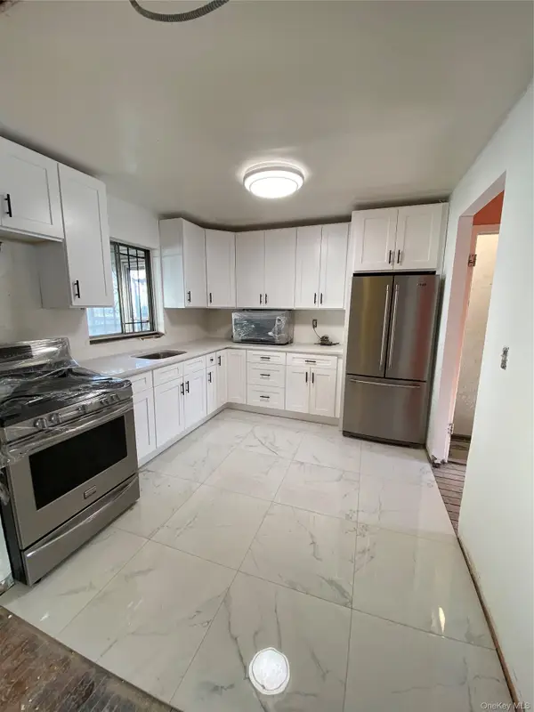1005 E 226th Street, Bronx, NY 10466
