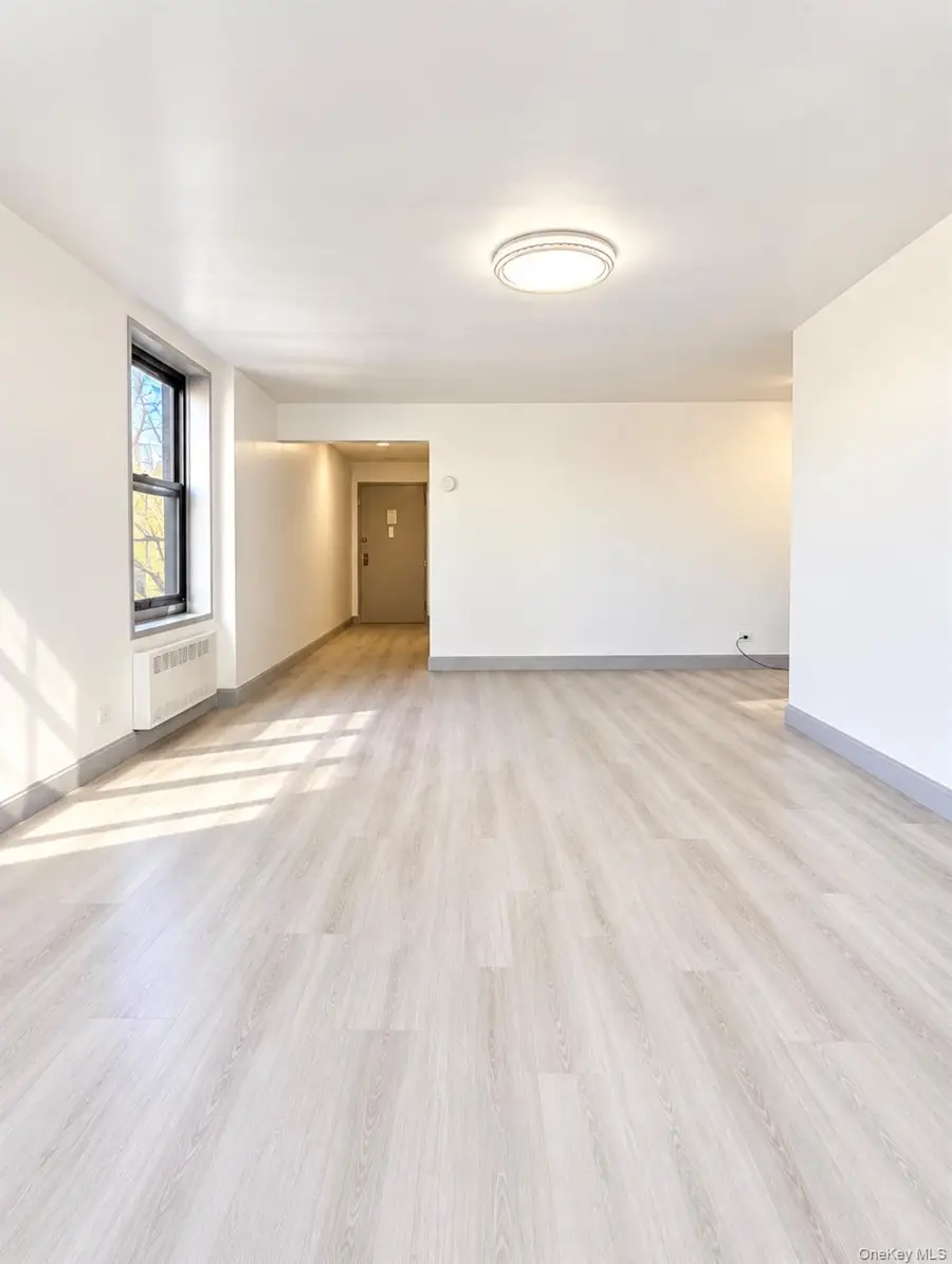 14105 Northern Boulevard #7E, Flushing, NY 11354 - #3