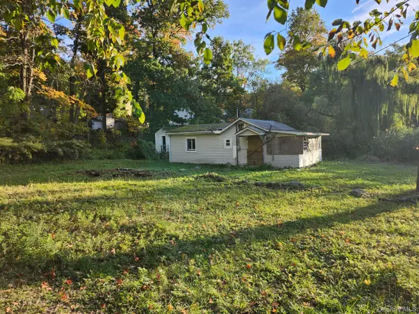 67 Glenwood Road, Monroe, NY 10950