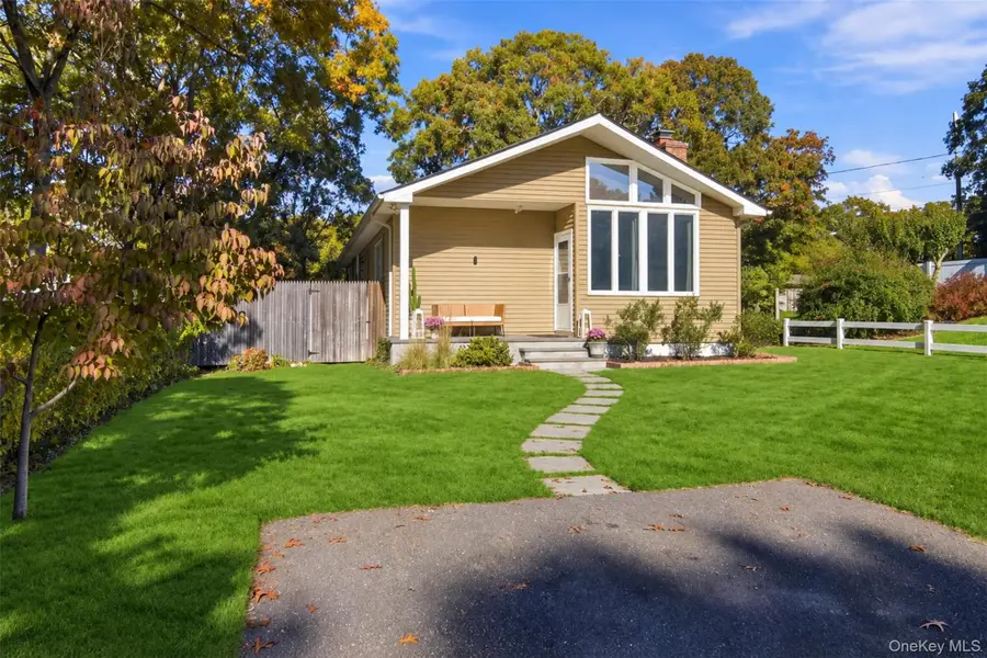 237 Carleton Drive E, Shirley, NY 11967 - #3