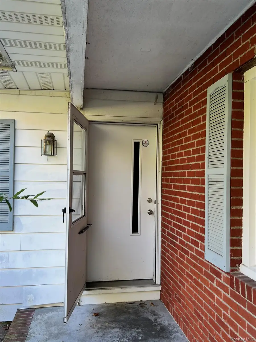 98 Beechwood Avenue, Poughkeepsie, NY 12601 - #3