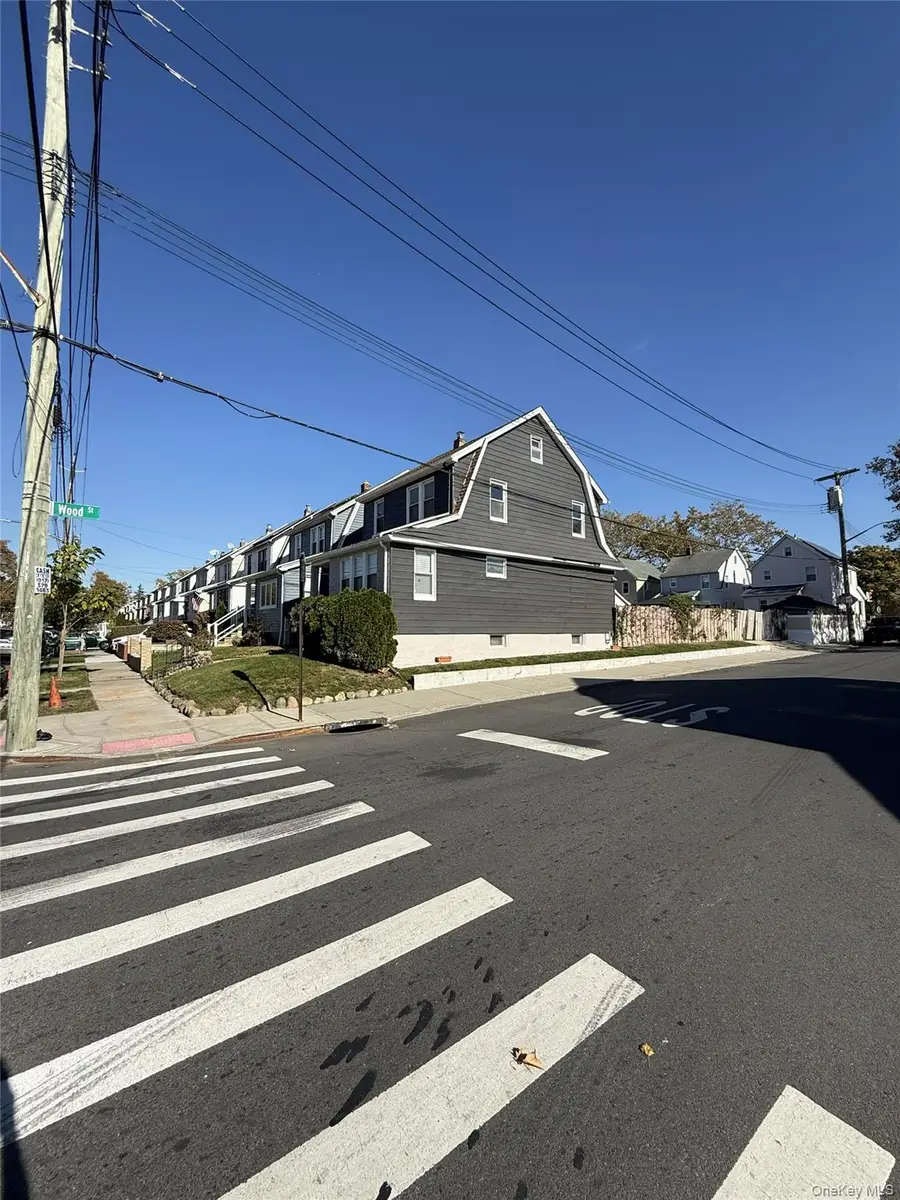 18702 Mangin Avenue, Saint Albans, NY 11412 - #3