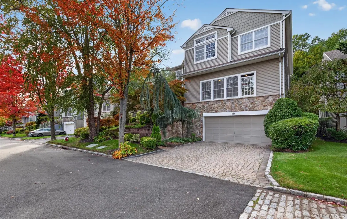 130 Sagamore Drive, Plainview, NY 11803 - #1