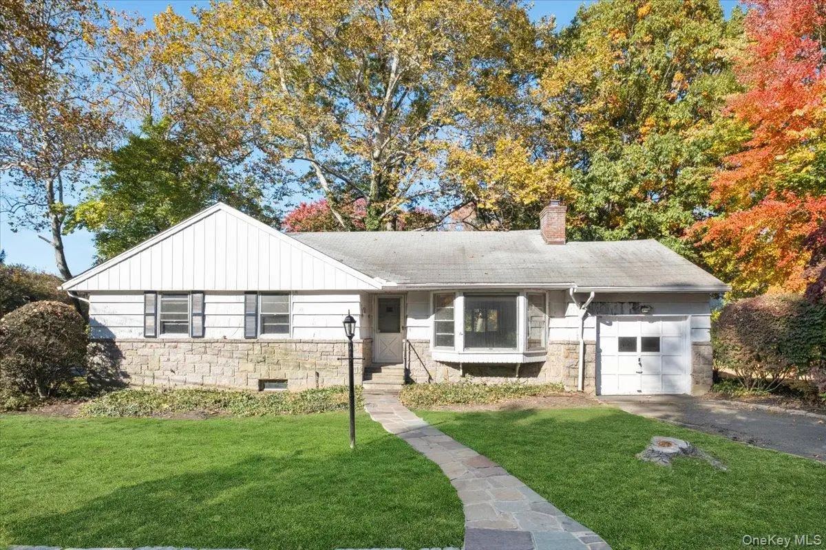 14 Tall Trees Road, New Rochelle, NY 10804 - #1