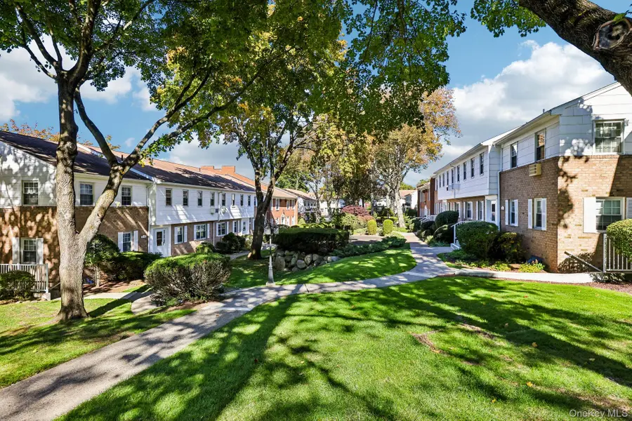 196 Parkside Drive #196, Suffern, NY 10901 - #3