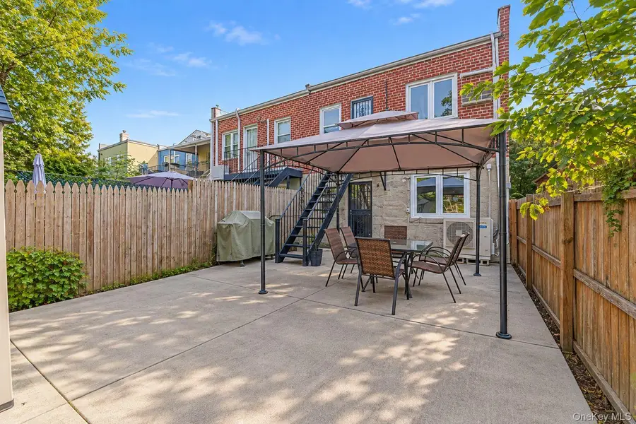 18-35 21st Drive, Astoria, NY 11105 - #3