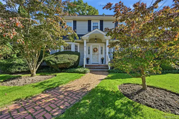 73 S Forest Avenue, Rockville Centre, NY 11570