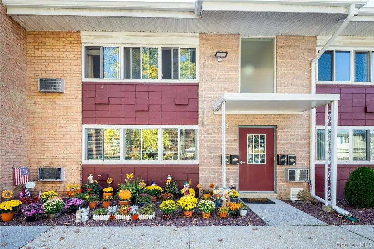 400 Fulton #5D, Farmingdale, NY 11735 - #1