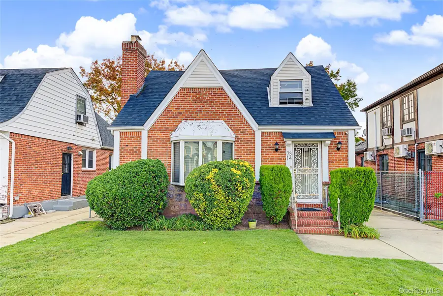 7314 178th Street, Fresh Meadows, NY 11366 - #2