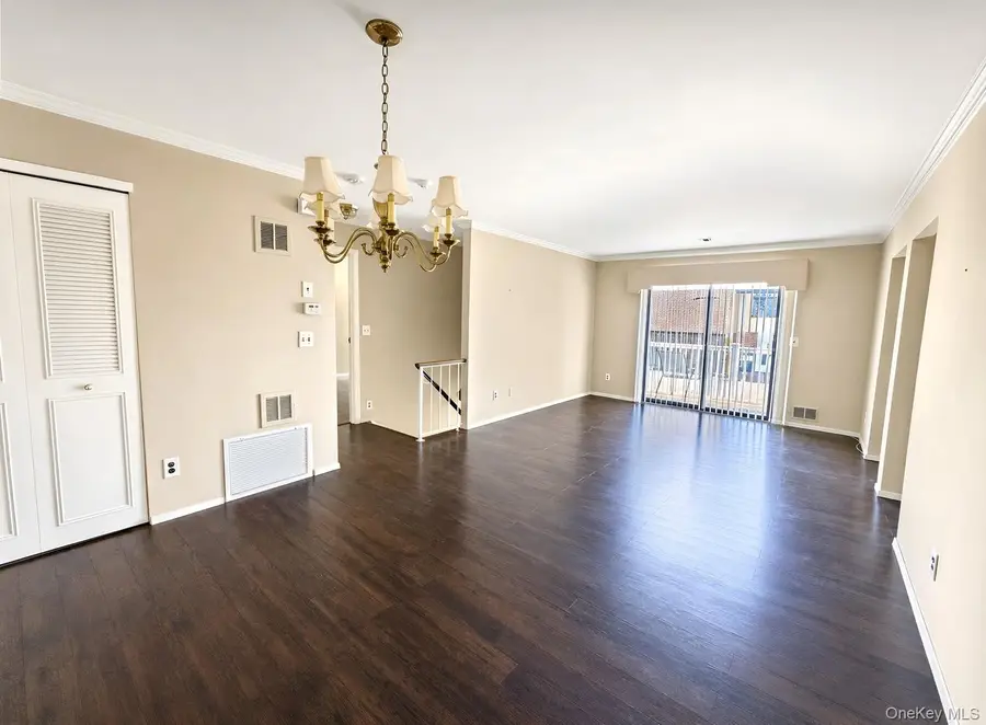 100 W Cambridge Drive W #100, Copiague, NY 11726 - #2