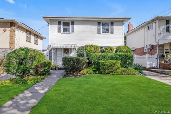 4861 208th Street, Bayside, NY 11364