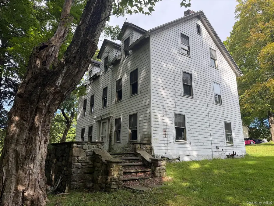 280 Croton Avenue, Cortlandt Manor, NY 10567 - #3