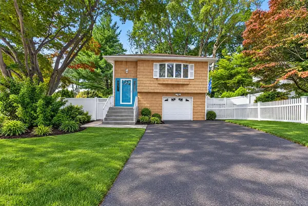 54 Longfellow Drive, Kings Park, NY 11754