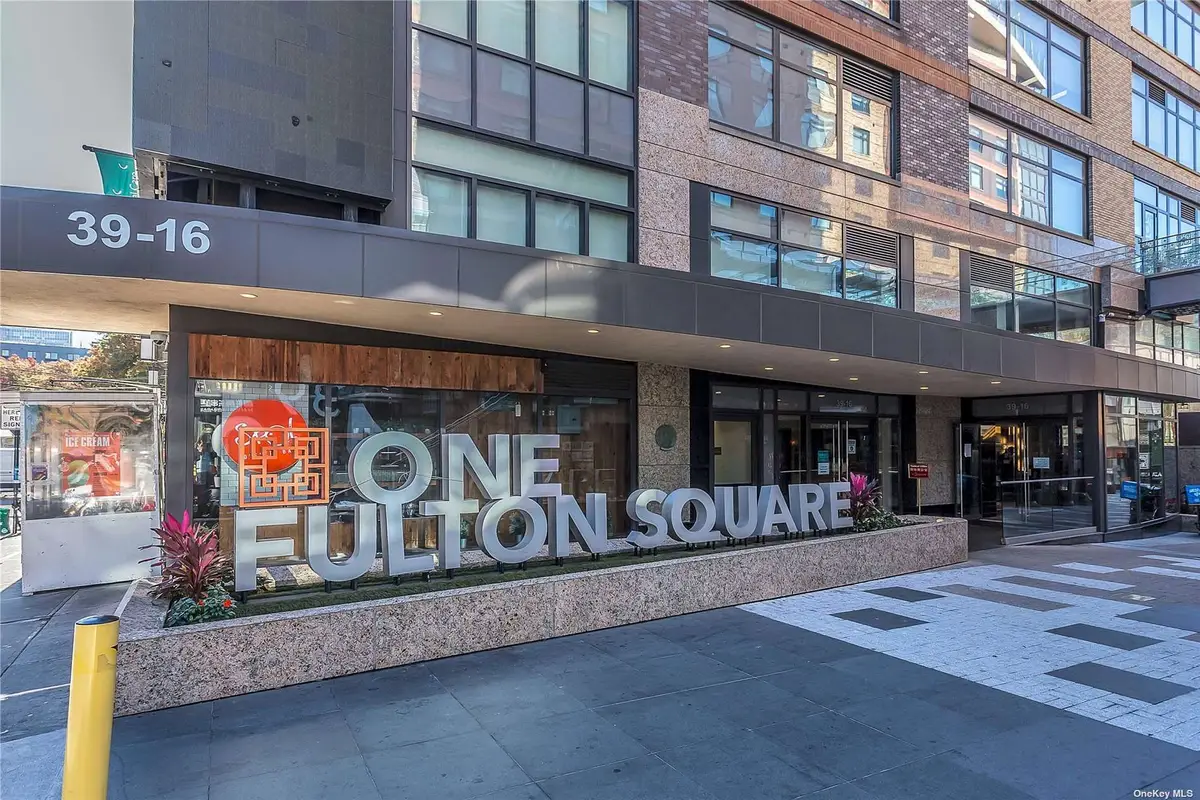 39-16 Prince Street #8E, Flushing, NY 11354 - Image #1