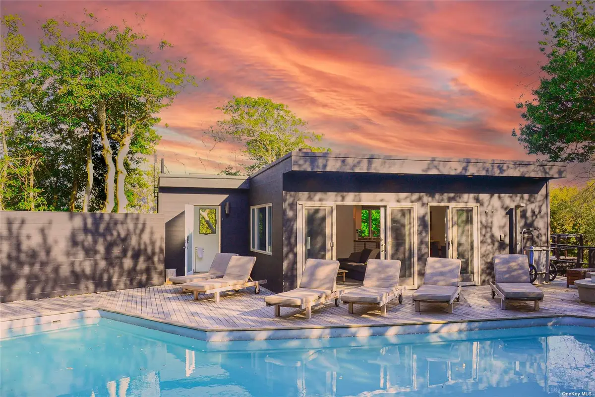 279 Bay Walk, Sayville, NY 11782 - #1