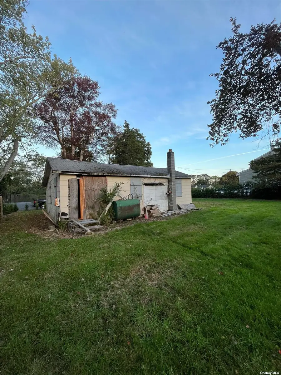 72 Diana Drive, Mastic Beach, NY 11951 - #3