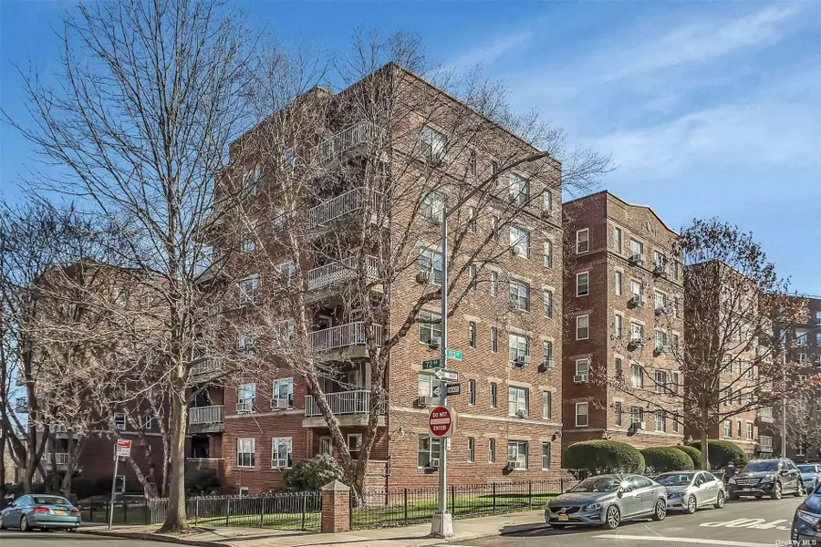 113-14 72nd Road #3D, Forest Hills, NY 11375 - Image #2