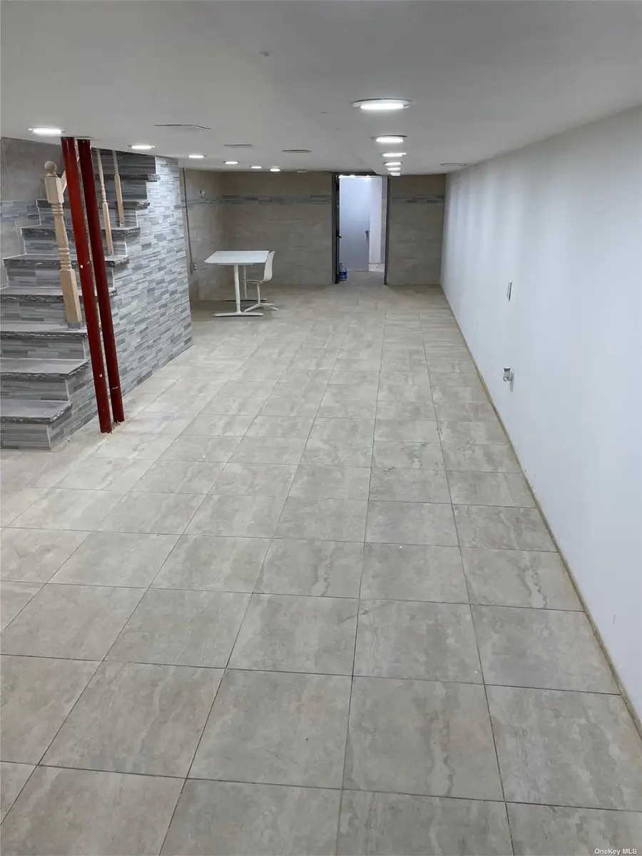 104-06 Jamaica Avenue, Richmond Hill, NY 11418 - Image #2