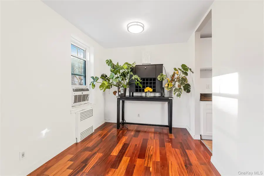 1300 Midland Avenue #B42, Yonkers, NY 10704 - Image #2