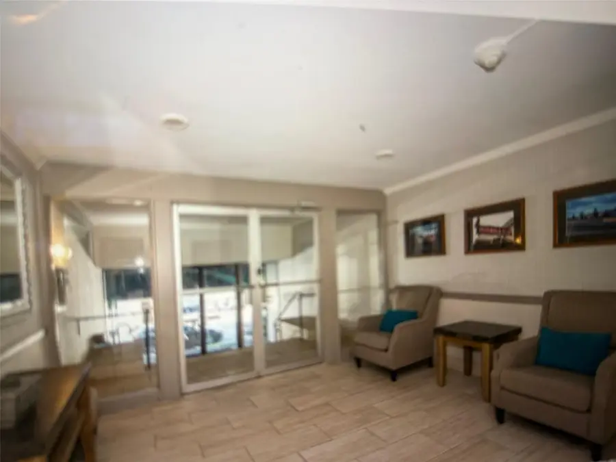 120 Horton Highway #A-12, Mineola, NY 11501 - Image #3