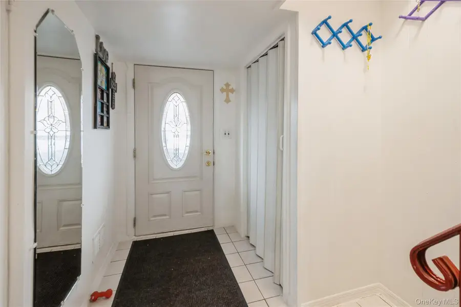 18 Brownsell Avenue, West Haverstraw, NY 10993 - #2