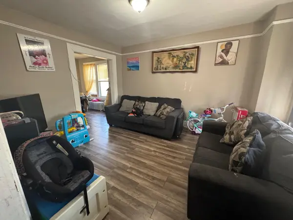 37 Maple Avenue, Hempstead, NY 11550