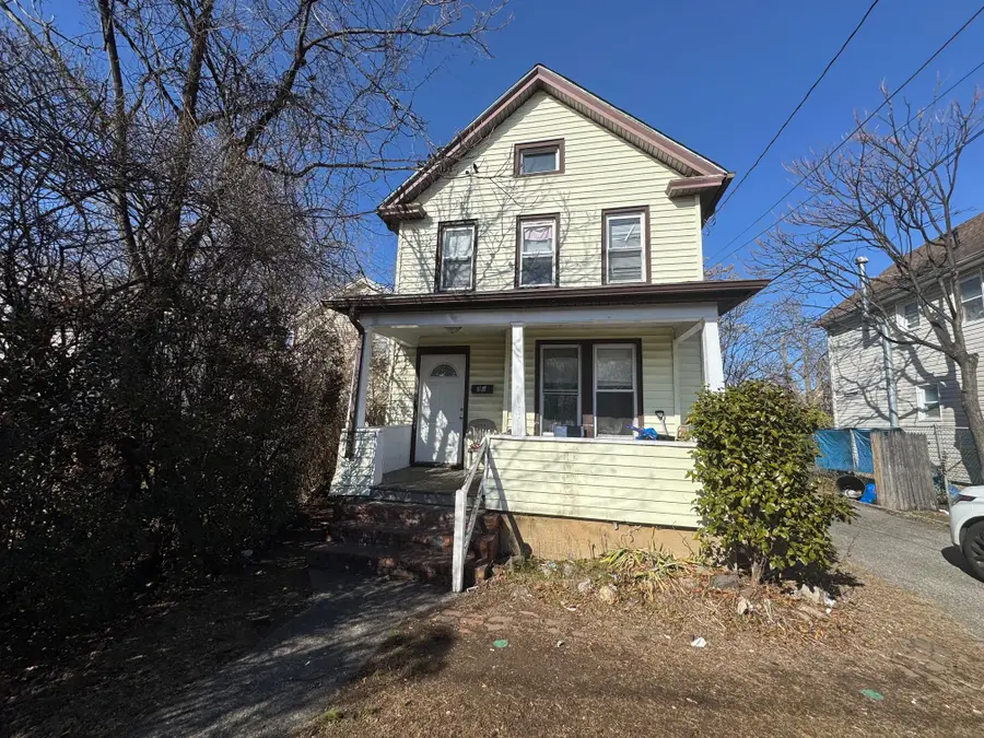 37 Maple Avenue, Hempstead, NY 11550 - Image #2