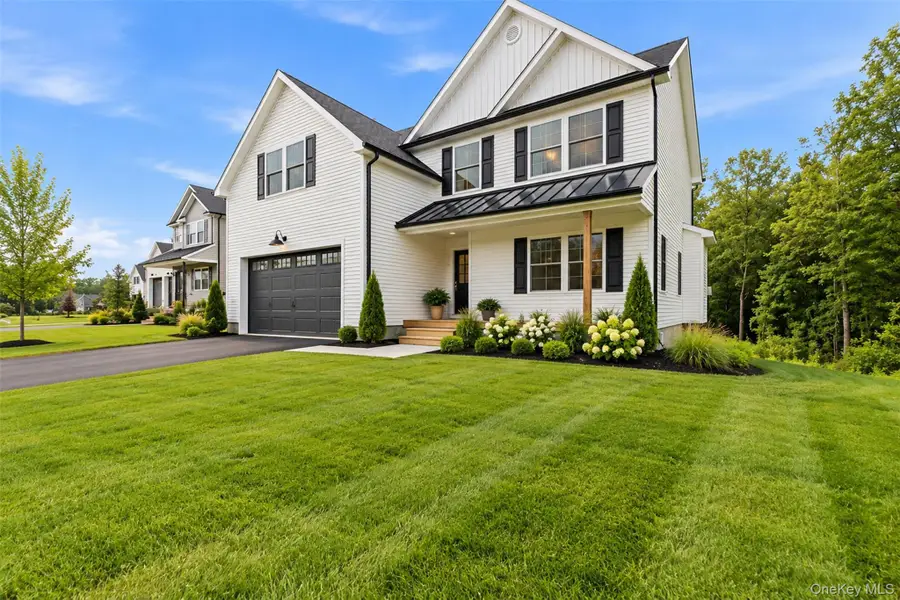 8 Alaina Way, Poughquag, NY 12570 - #2