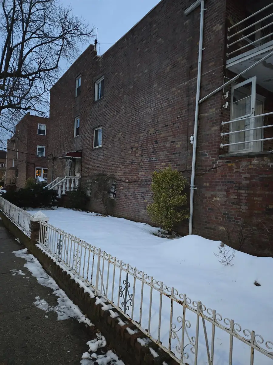 46 Paerdegat 14th Street, Brooklyn, NY 11236 - Image #2