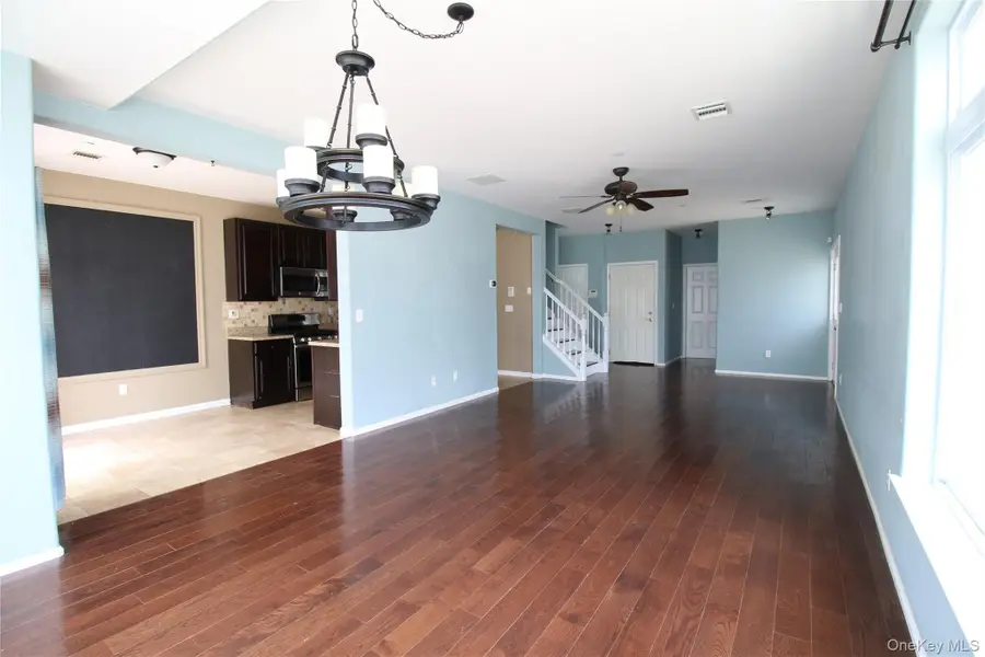 178 Saltaire Lane, Arverne, NY 11692 - Image #2