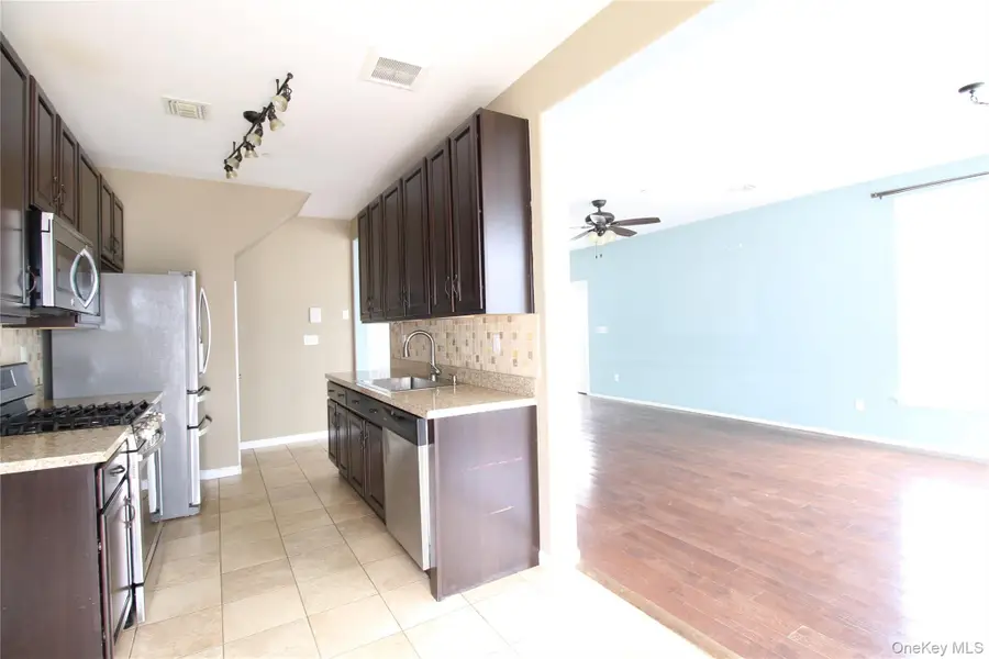 178 Saltaire Lane, Arverne, NY 11692 - Image #3