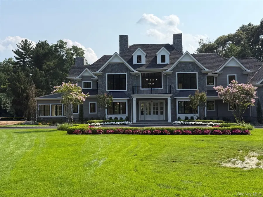 2 E Gate Road, Lloyd Harbor, NY 11743 - #3