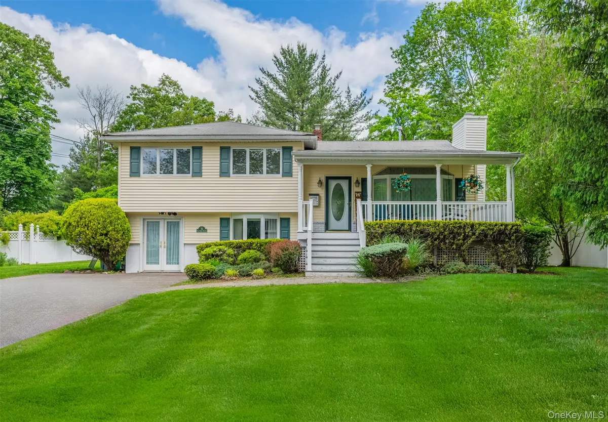 16 Van Orden Avenue, Suffern, NY 10901 - #1