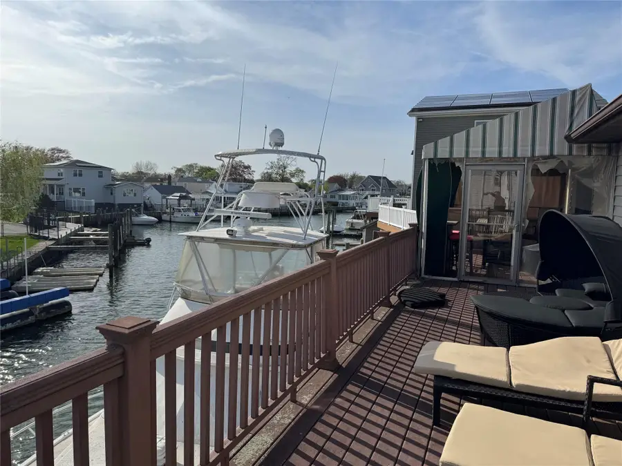 745 S 9th Street, Lindenhurst, NY 11757 - Image #3