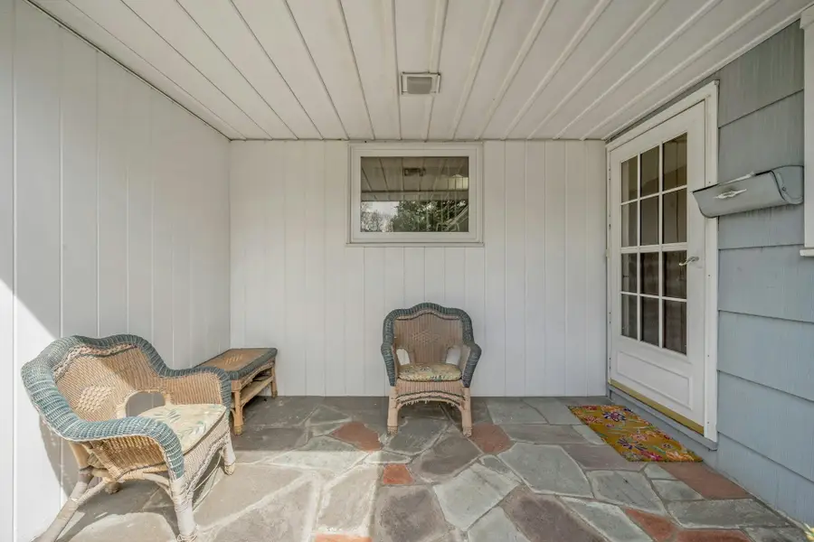 572 Scarsdale Road, Tuckahoe, NY 10707 - Image #2