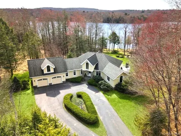 16 Deforest Drive, South Fallsburg, NY 12779