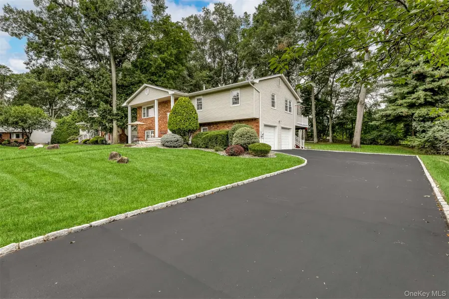 16 Ferndale Road, New City, NY 10956 - #2