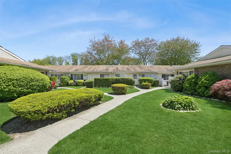 181 Storm Drive, Holtsville, NY 11742 - Image #2