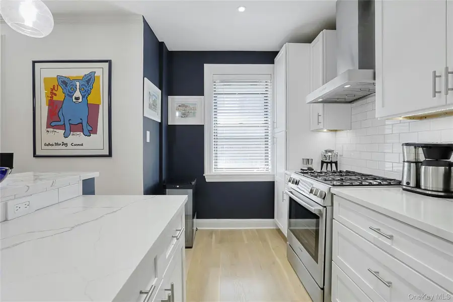 68 E Hartsdale Avenue #4J, Hartsdale, NY 10530 - #3