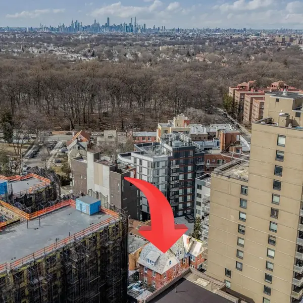 116-18 Grosvenor Lane, Kew Gardens, NY 11418