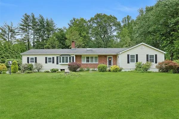 19 Leicester Road, Briarcliff Manor, NY 10510