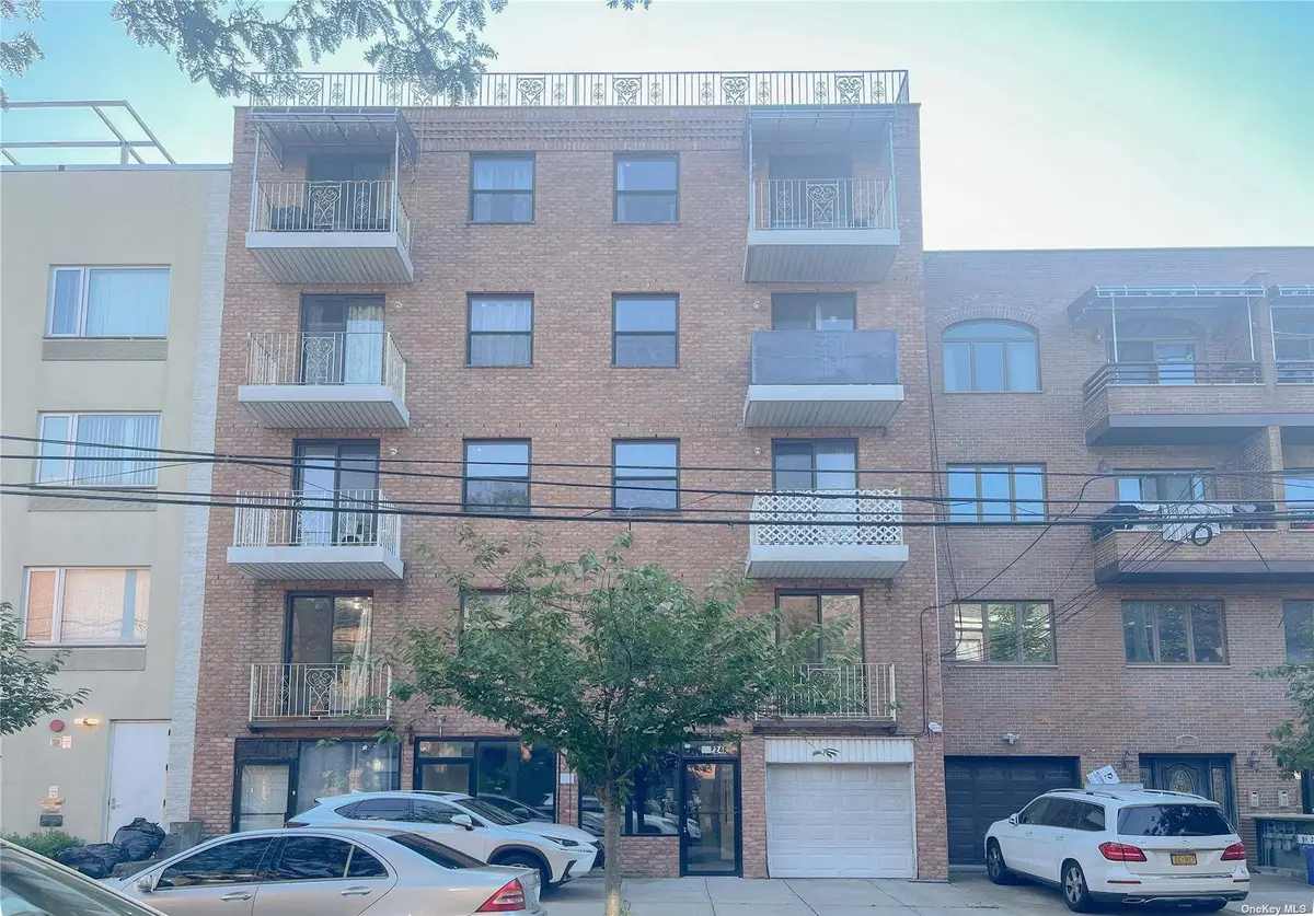71-24 163rd Street #5A, Fresh Meadows, NY 11365 - Image #1