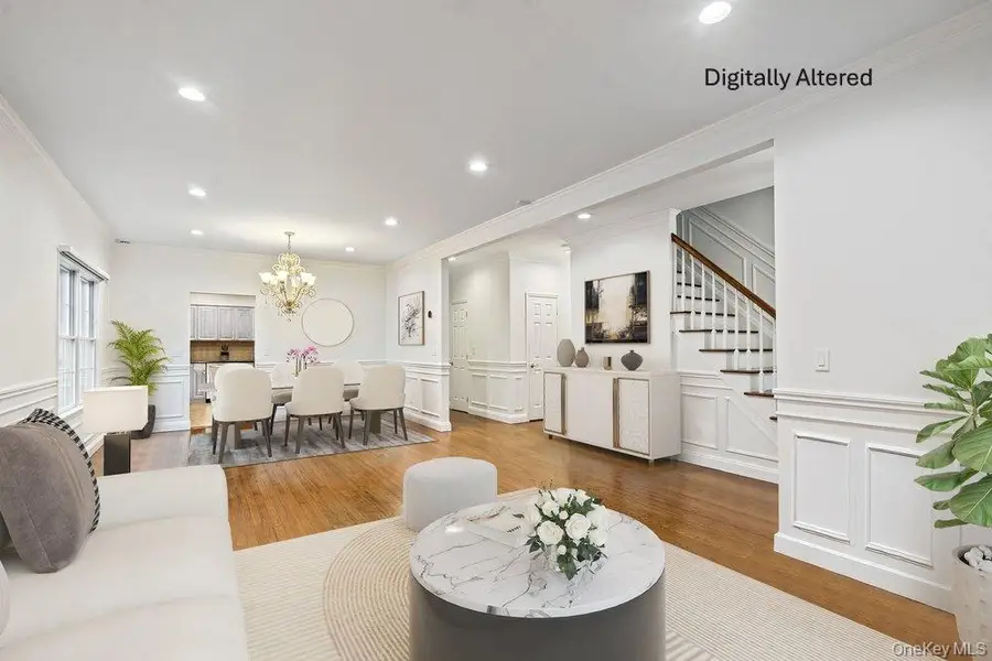 1 Fairway Drive, Old Bethpage, NY 11804 - #2