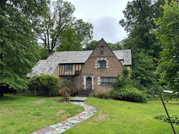 2 Rochelle Road, Larchmont, NY 10538