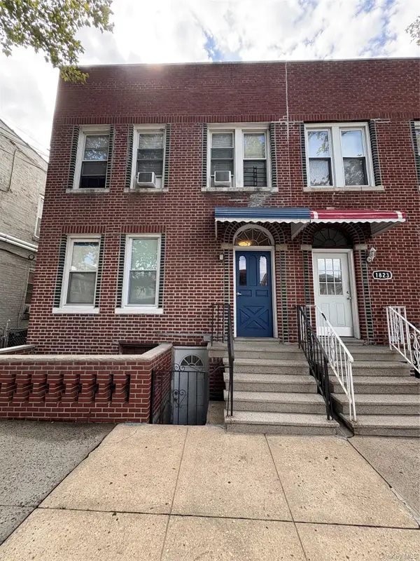 1821 Parkview Avenue, Bronx, NY 10461