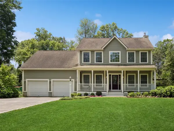 10 Lilac Lane, Fishkill, NY 12524