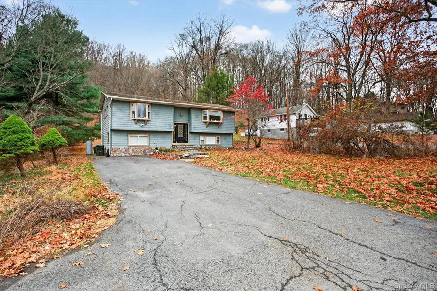 39 Peddler Hill Road, Monroe, NY 10950 - Image #2