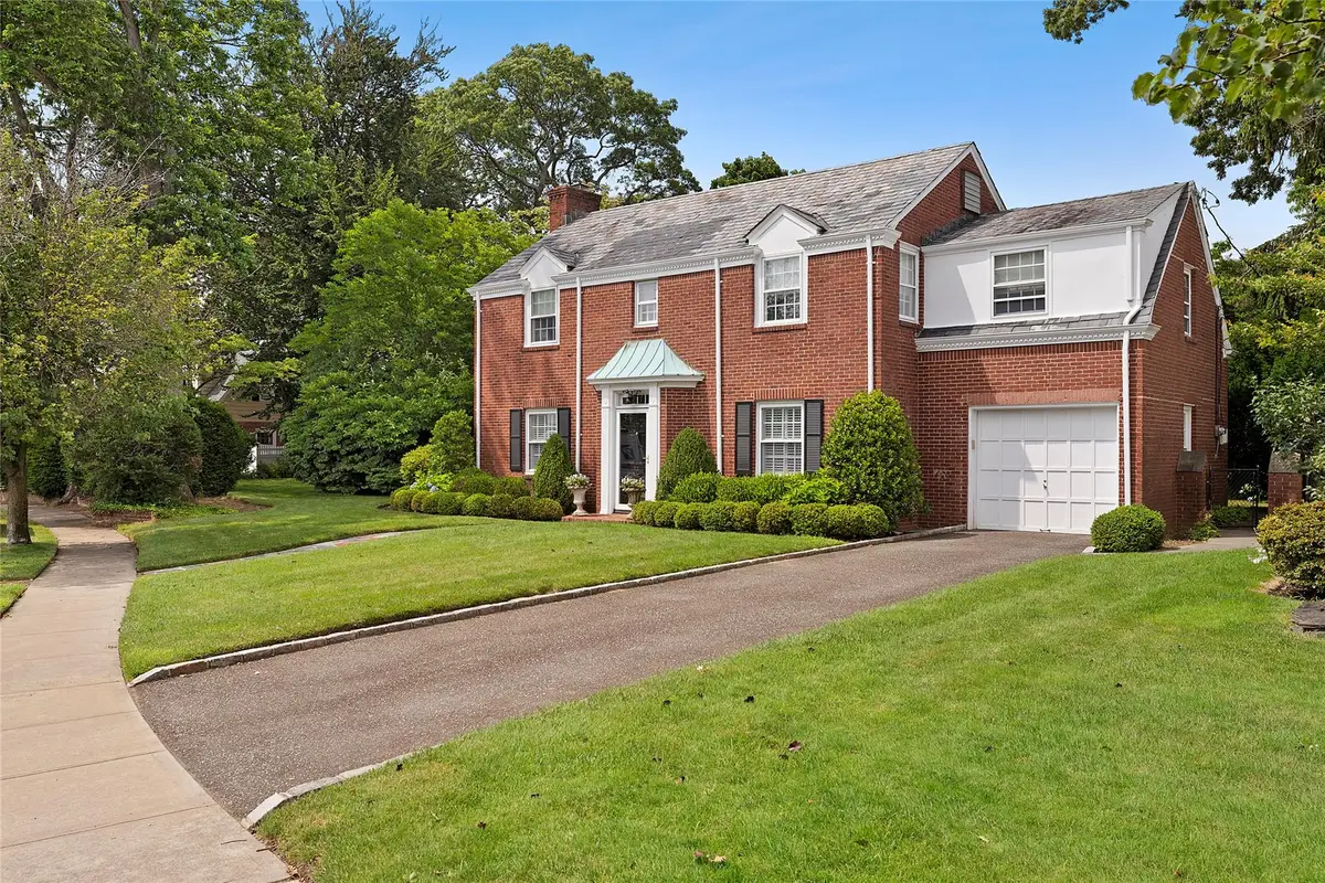 93 Fountain Avenue, Rockville Centre, NY 11570 - Image #1