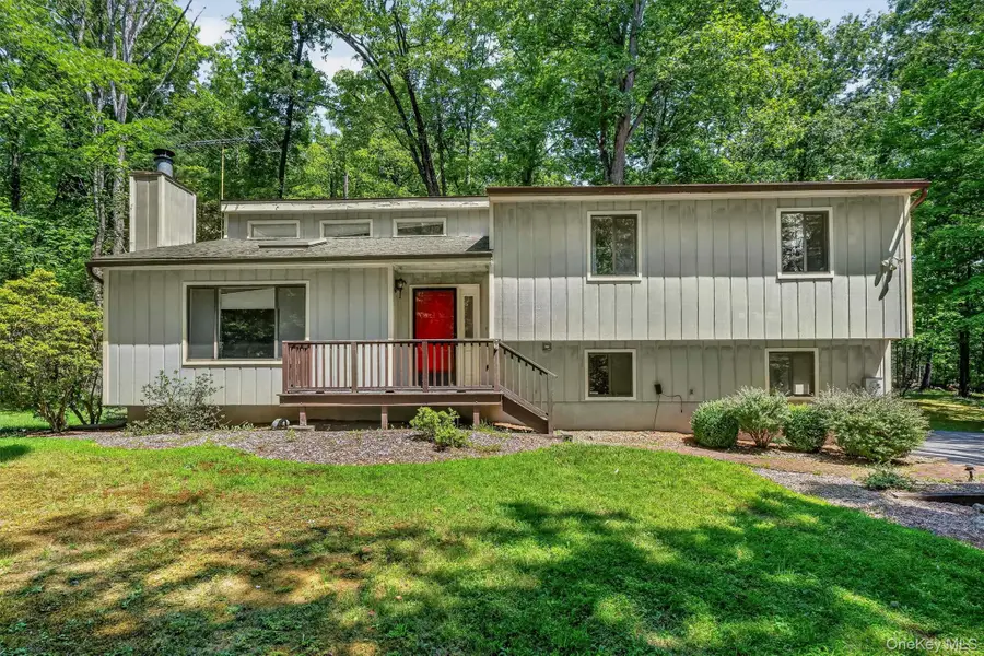 98 Wildwood Circle, Bloomingburg, NY 12721 - #3