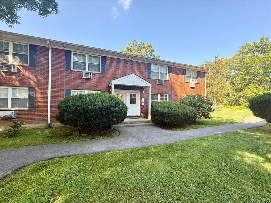5 Wildwood Drive #8B, Wappingers Falls, NY 12590 - #3